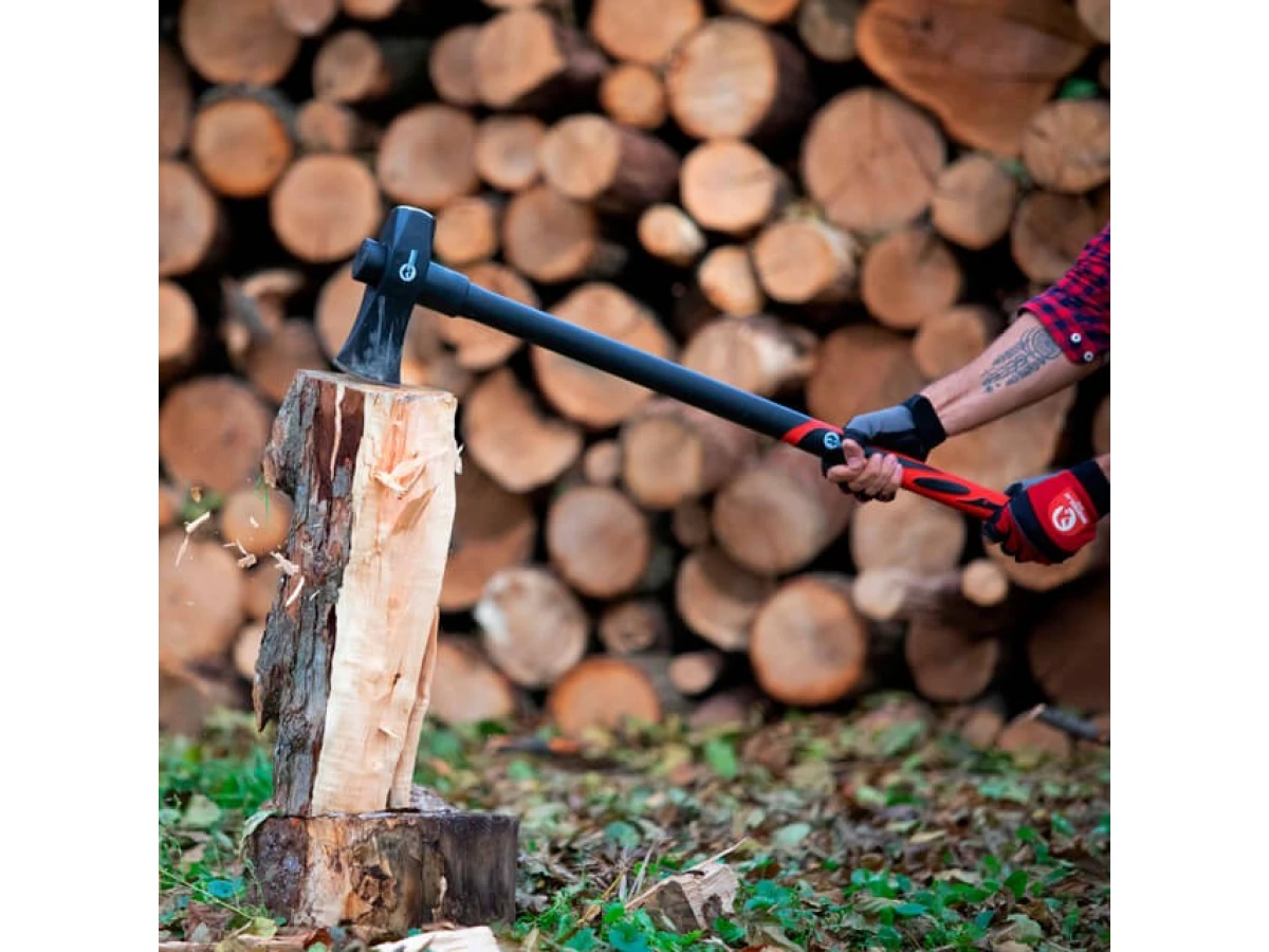 Колун кований 2500г, ручка з фібергласу INTERTOOL HT-0273 