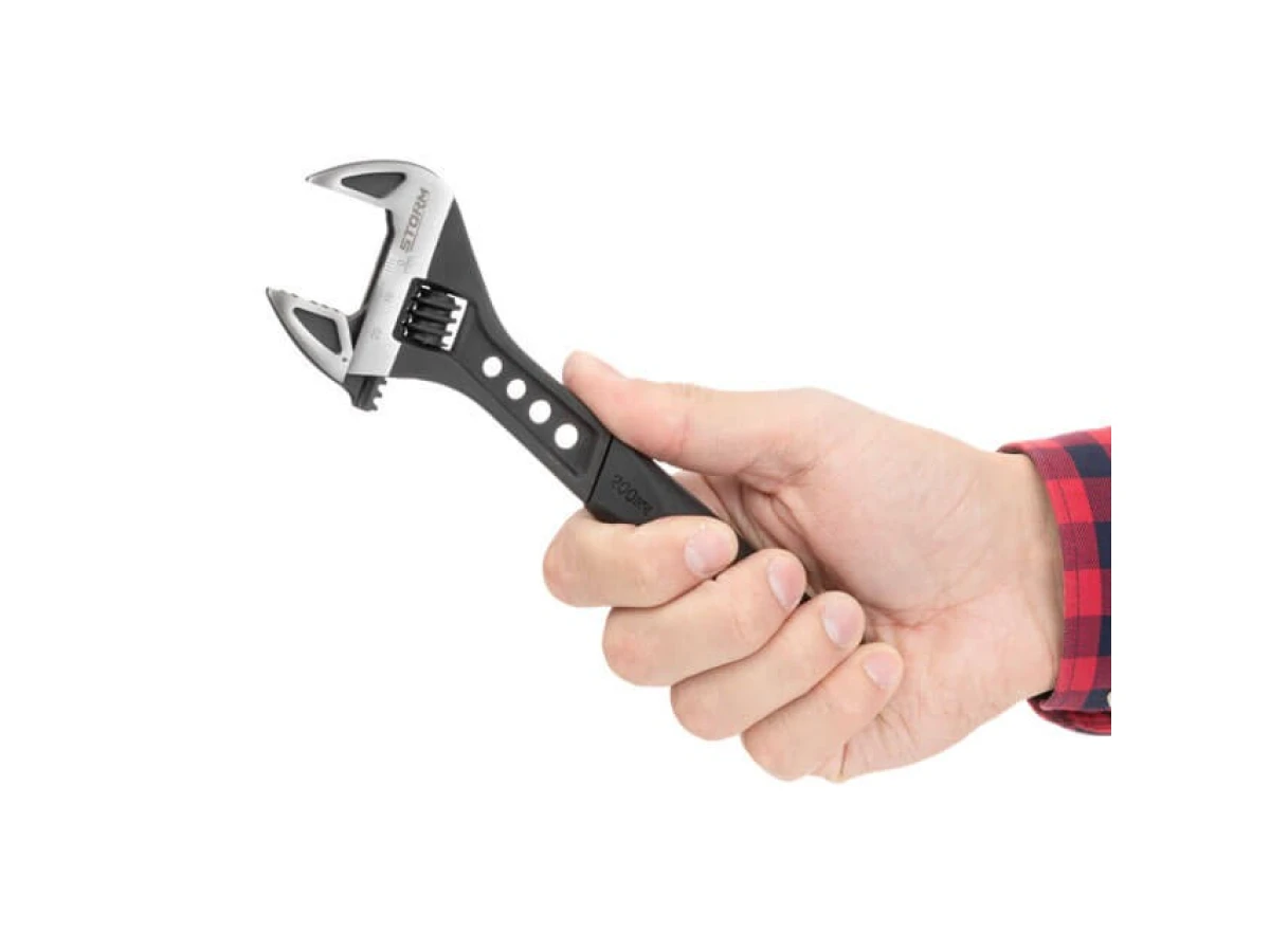 Ключ разводной 200 мм кованный, рукоятка TPR, HRC 40~50, Cr-V STORM INTERTOOL XT-0075 