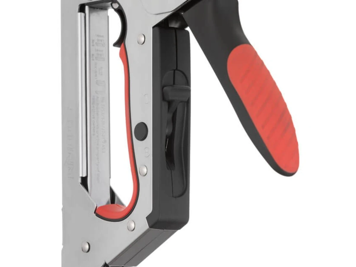 Степлер строительный 3 в 1, функцияTrigger Mode, под скобу 11.3*0.7*6-14 мм, гвоздь 14мм, шпилька 14мм STORM INTERTOOL RT-0105 