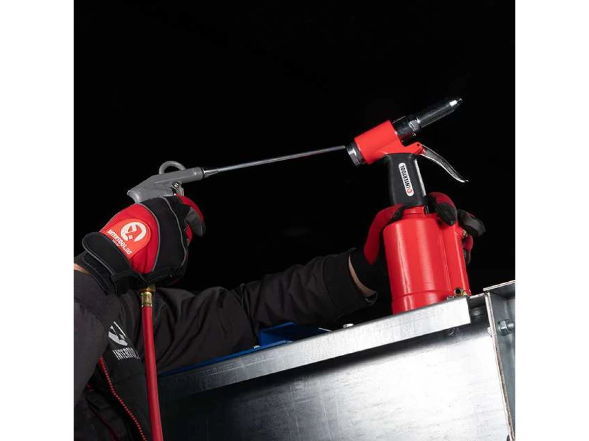 Пістолет для продування довгий 210 мм INTERTOOL PT-0801 