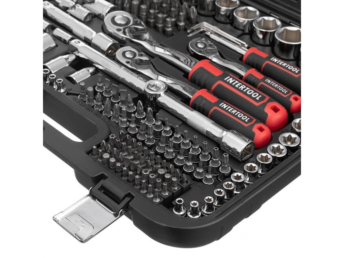 Набір інструментів 1/2" & 3/8" & 1/4 ", 219 од., Cr-V STORM INTERTOOL ET-8219 