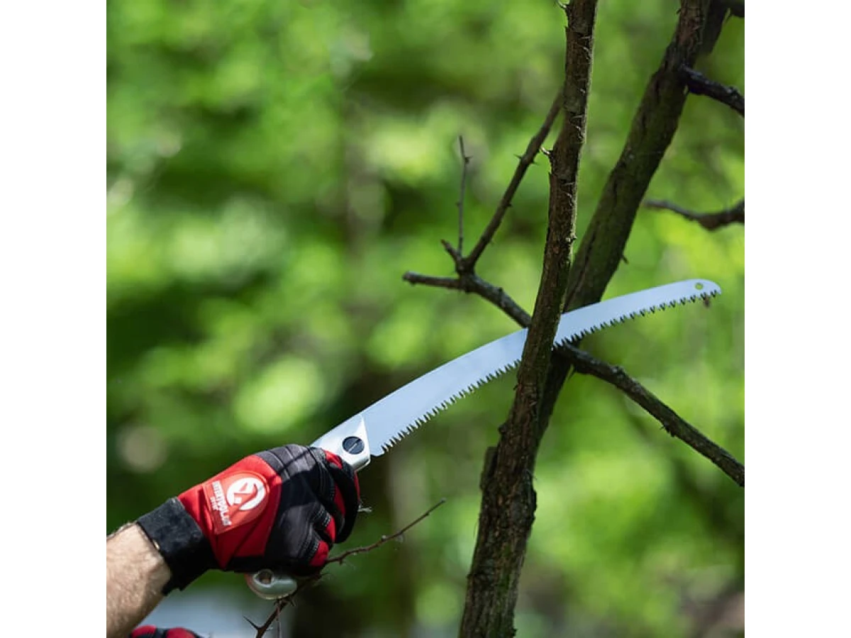 Ножівка садова вигнута 330 мм, з металевою ручкою, пластиковий чохол INTERTOOL HT-3146 