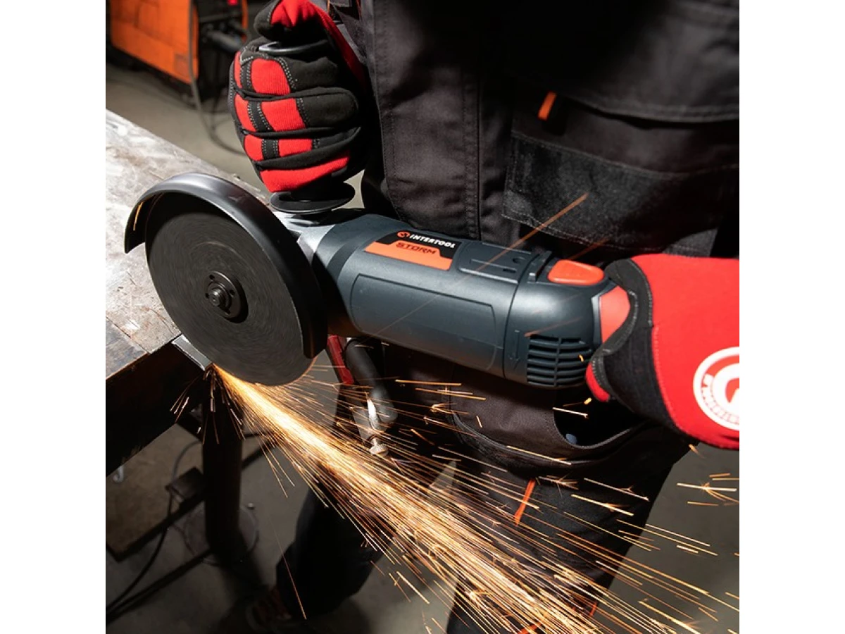 Шліфмашина кутова 1800 Вт, діаметр круга 180 мм, 8000 об/хв., плавний пуск INTERTOOL WT-0227 