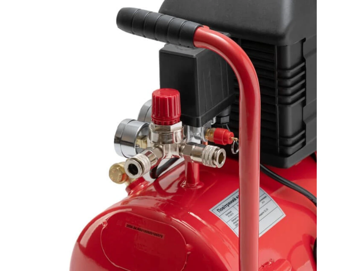 Компресор 24 л, 1500 Вт, 220 В, 8 атм, 206 л/хв. INTERTOOL PT-0010 