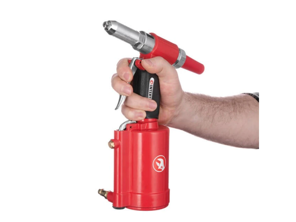 Пістолет заклепувальний пневматичний у кейсі з аксесуарами INTERTOOL PT-1304 