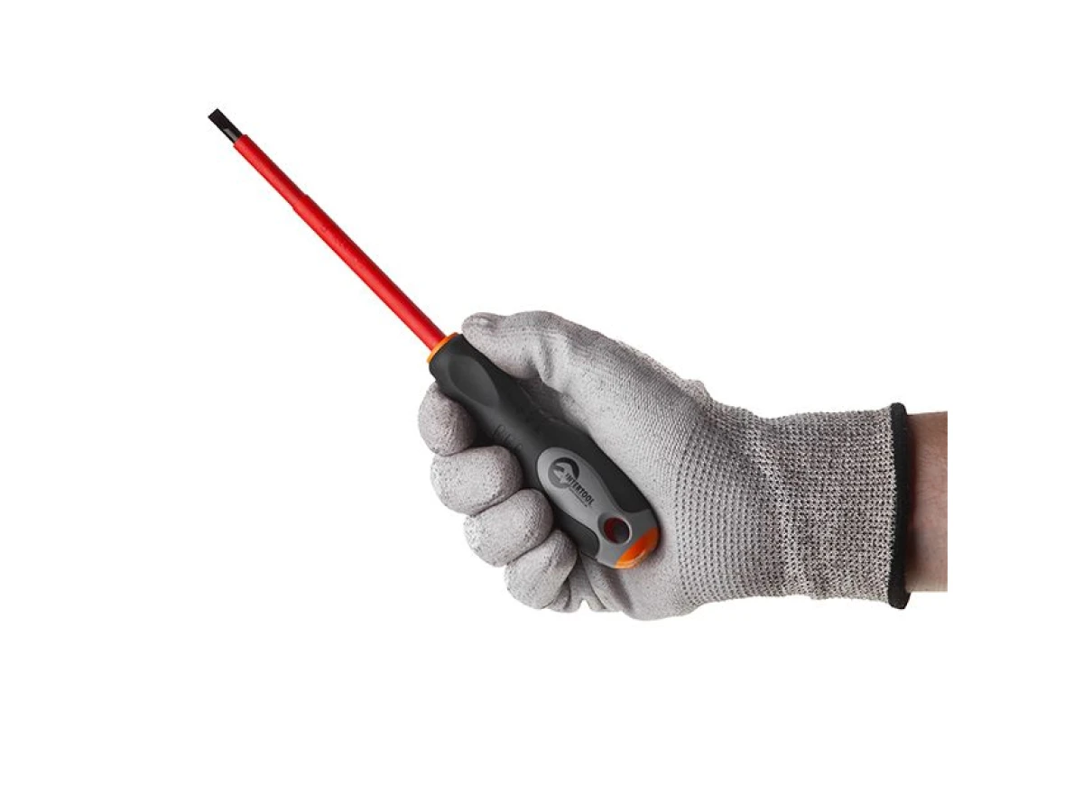 Викрутка шліцева ізольована 1*5,5 мм, 125 мм, 1000 В INTERTOOL VT-3206 