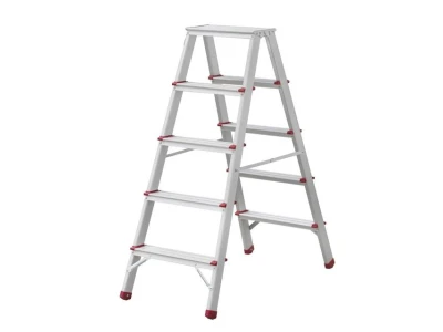 Стремянка алюминиевая двусторонняя 5 ступени, высота 1094 мм INTERTOOL LT-1105