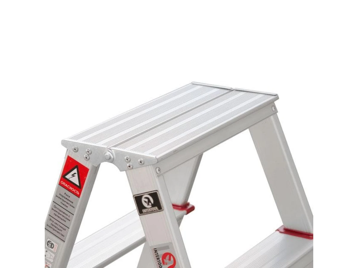 Стремянка алюминиевая двусторонняя 5 ступени, высота 1094 мм INTERTOOL LT-1105 