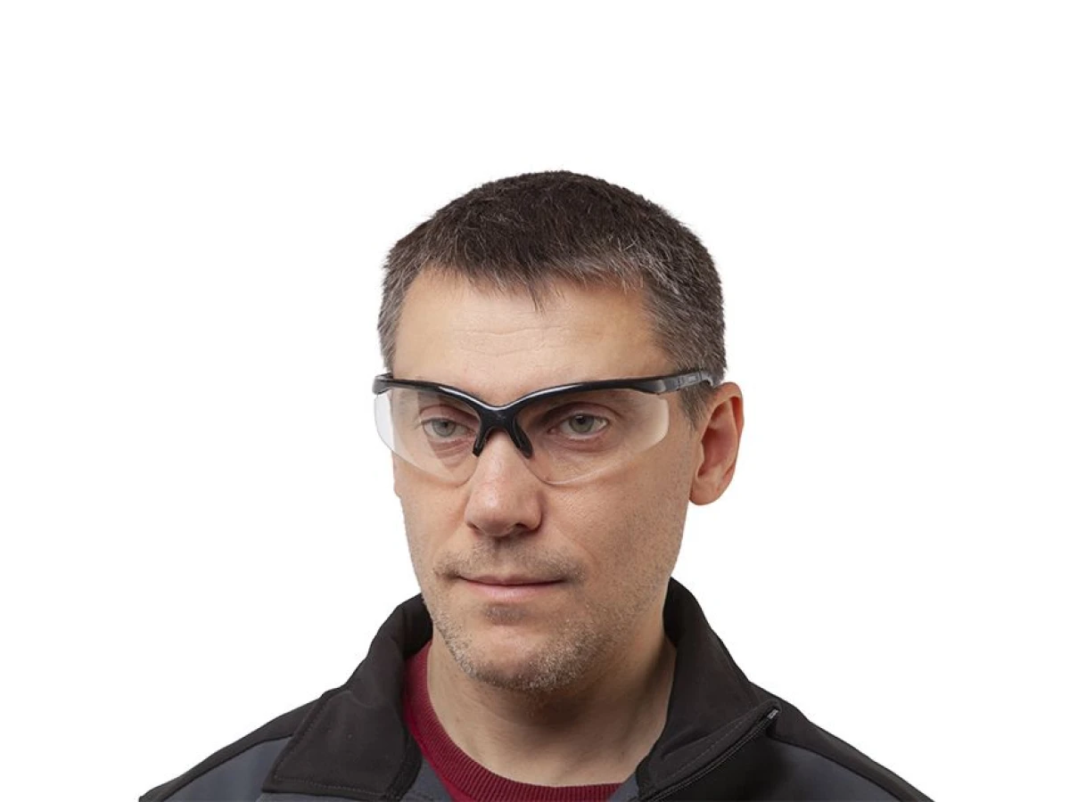 Очки защитные прозрачные, материал линз поликарбонат, материал заушников поликарбонат черного цвета,защита от удара, оптический класс 3 INTERTOOL SP-0089 