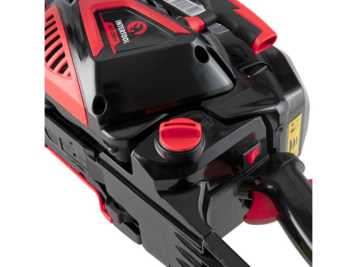 Бензопила ланцюгова 2.6 кВт., 58 см3, шина 45 см/18", шаг 0,325", мін/макс. 3200/10500 об/хв, STORM INTERTOOL WT-0640 