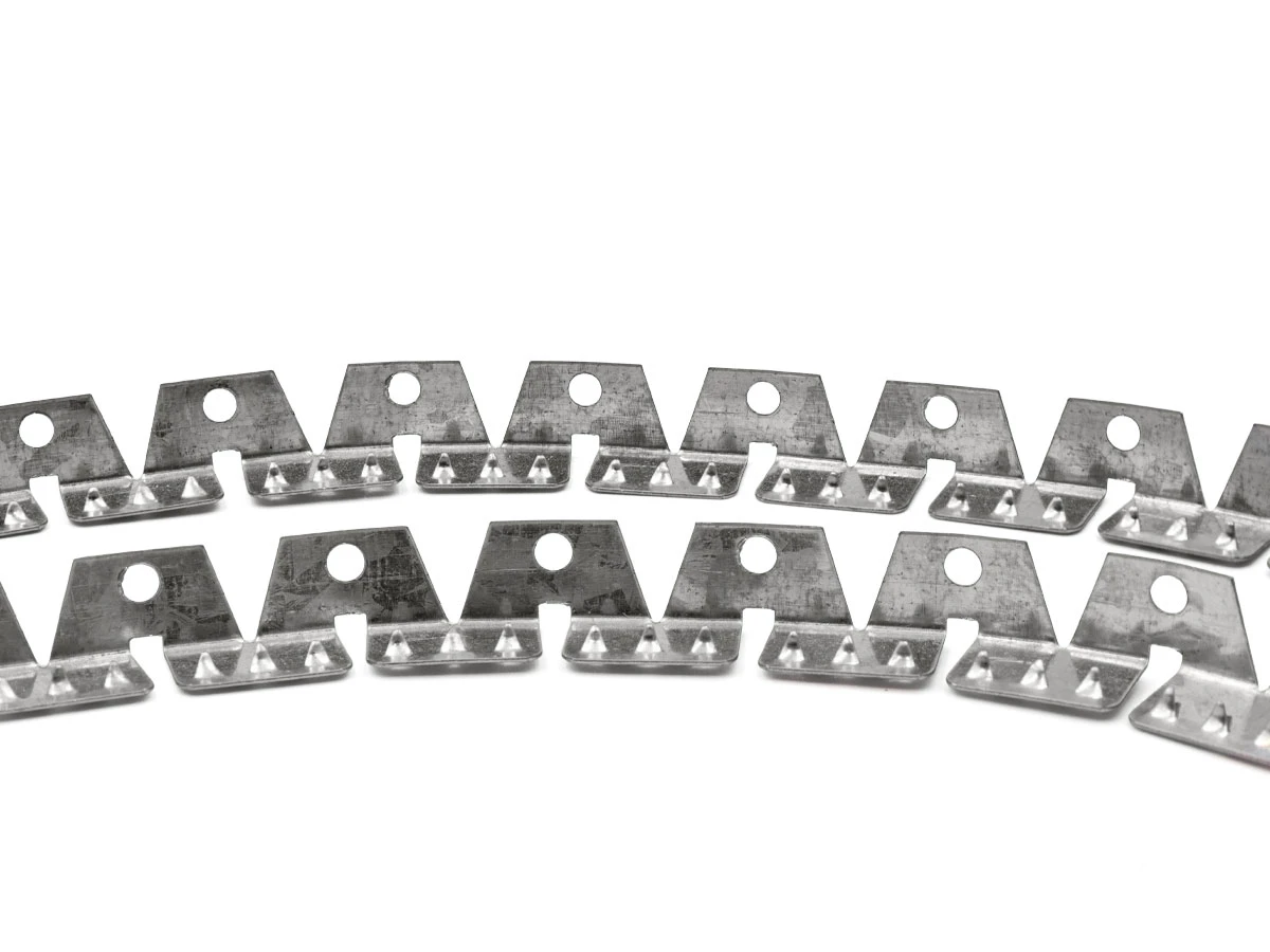 Стрічка металева для потайного шва 