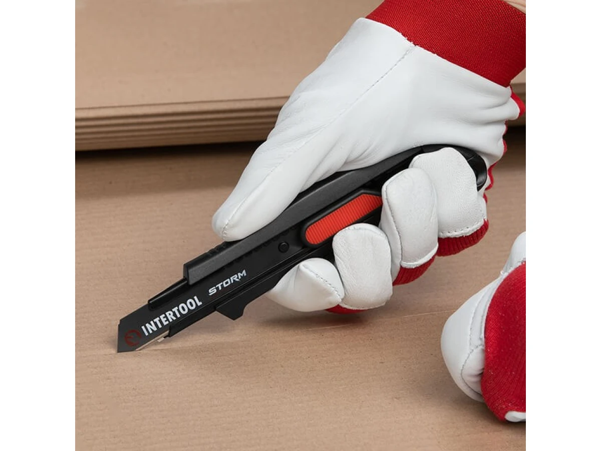 Нож сегментный мультифункциональный 18 мм, металлическая направляющая, Storm INTERTOOL HT-0537 