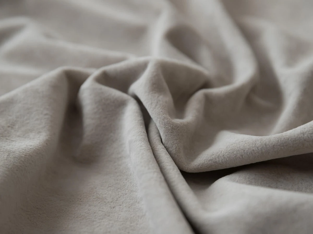 Grand (Гранд) 01 (Bone) 