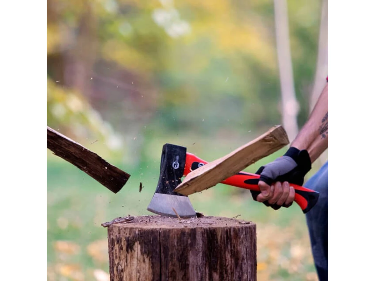 Сокира 800 г, ручка з фібергласу INTERTOOL HT-0262 