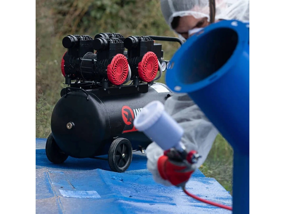 Компрессор 50 л, 2x1.1кВт, 220В, 8атм, 400 л/мин, 2800 об/мин, безмасляный, 4 цилиндра INTERTOOL PT-0030 