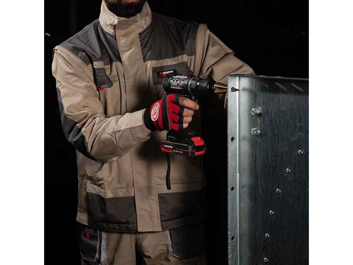 Дриль-шурупокрут акумуляторний 20 В, 35 Nm, 0-450/0-1500 об/хв., 2-13 мм, Li-Ion, 2.0 Аг, ЗП 2 А, кейс INTERTOOL WT-0350 