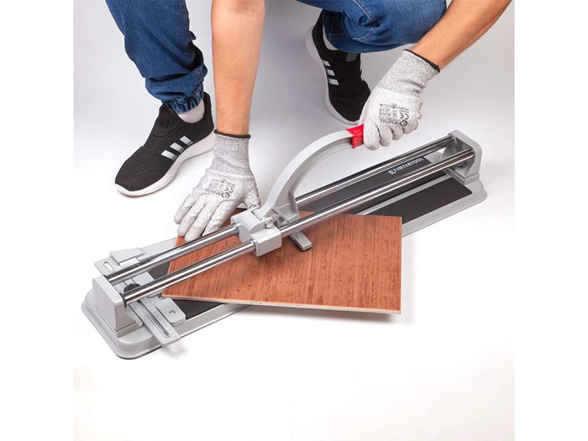 Плиткоріз 600 мм на підшипниках INTERTOOL HT-0366 