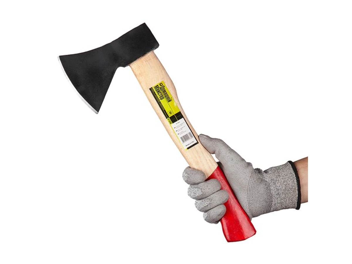 Сокира 600 г.з дерев'яною рукояткою HT-0266 