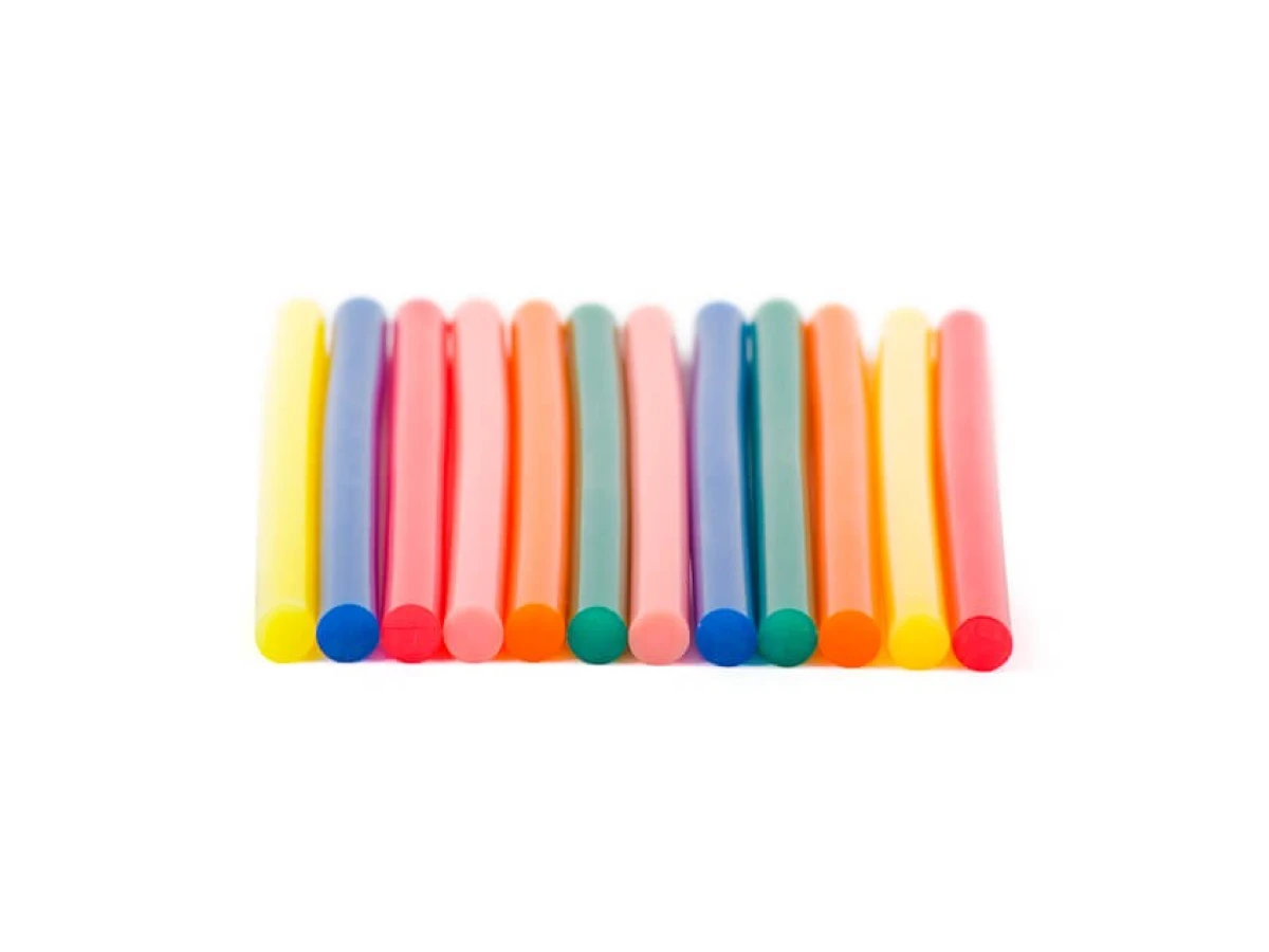 Комплект стрижнів клейових кольорових 11,2 мм * 200 мм, 12 шт INTERTOOL RT-1028 