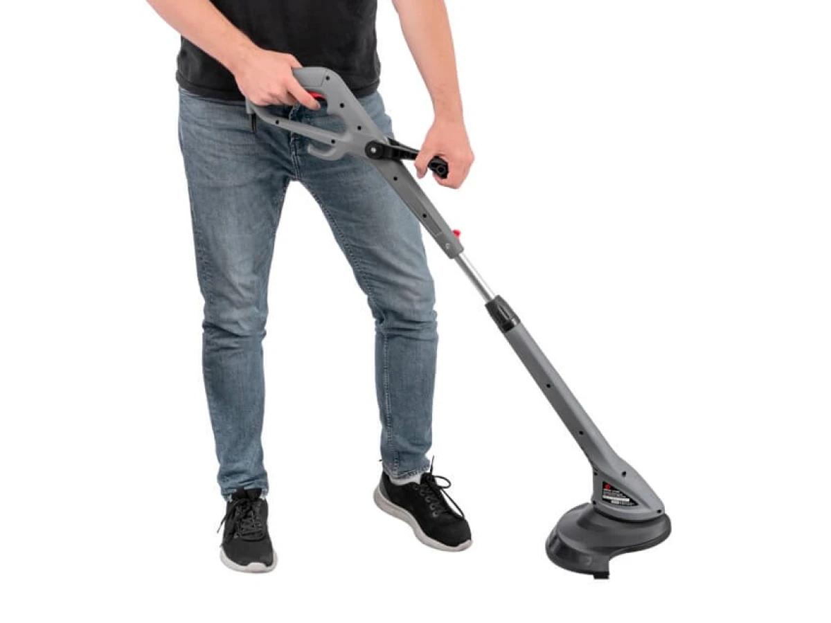 Триммер электрический, 350 Вт, 230 В, ~50 Гц, 10000 об/мин, диаметр вращения лески - 250 мм, регулировка длины штанги INTERTOOL DT-2253 