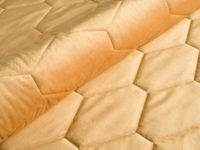 Magic Velvet 3D/P137 2215 Жовтий 