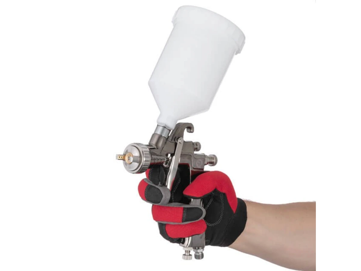Фарбопульт пневматичний LVLP, форсунка 1.3 мм, верхній пластиковий бачок 600 мл, 2 бар STORM INTERTOOL PT-0138 
