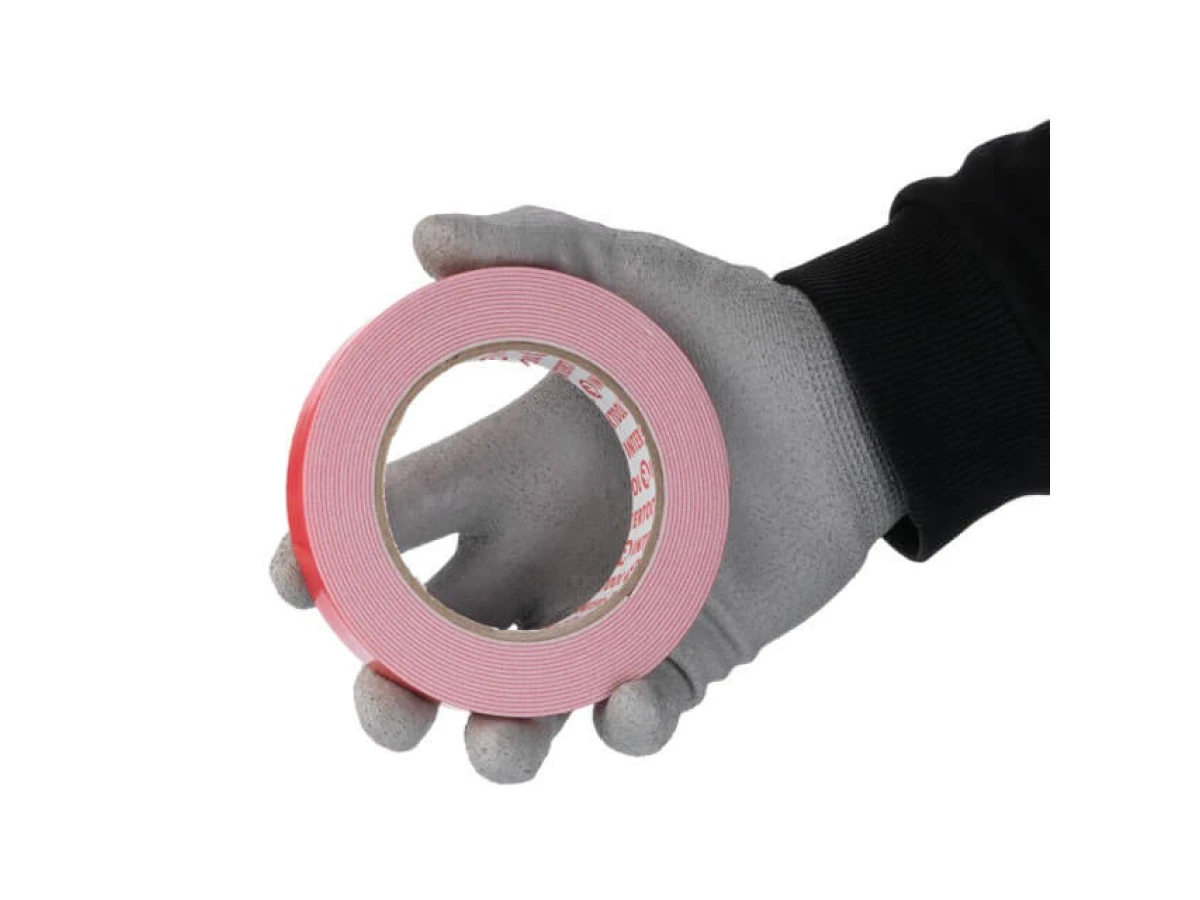 Стрічка клейка двостороння універсальна, 19 мм * 5 м * 1 мм, біла, спінений поліетилен INTERTOOL KT-0814 