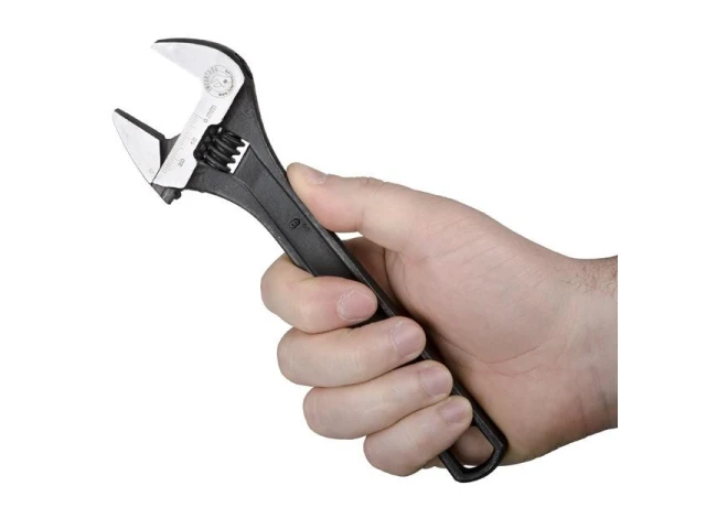 Ключ разводной 200мм, Cr-V, черный, фосфатированный, INTERTOOL XT-0058 