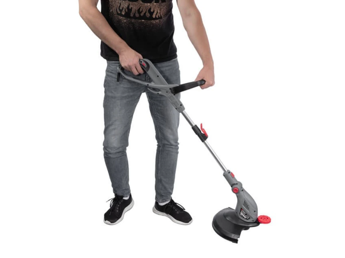 Триммер электрический, 450 Вт, 230 В~50 Гц, 10000 об/мин, диаметр вращения лески 300 мм, регулировка длины штанги/положения косильной головки INTERTOOL DT-2255 