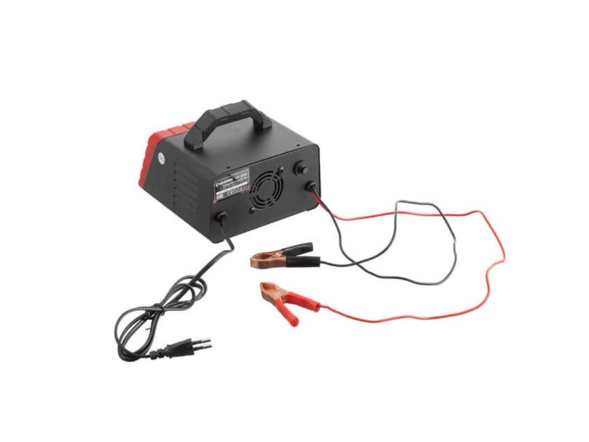 Устройство зарядное для аккумуляторов 6/12 В, 2/4 А, 4-45 Ач, с трансформатором INTERTOOL AT-3032 