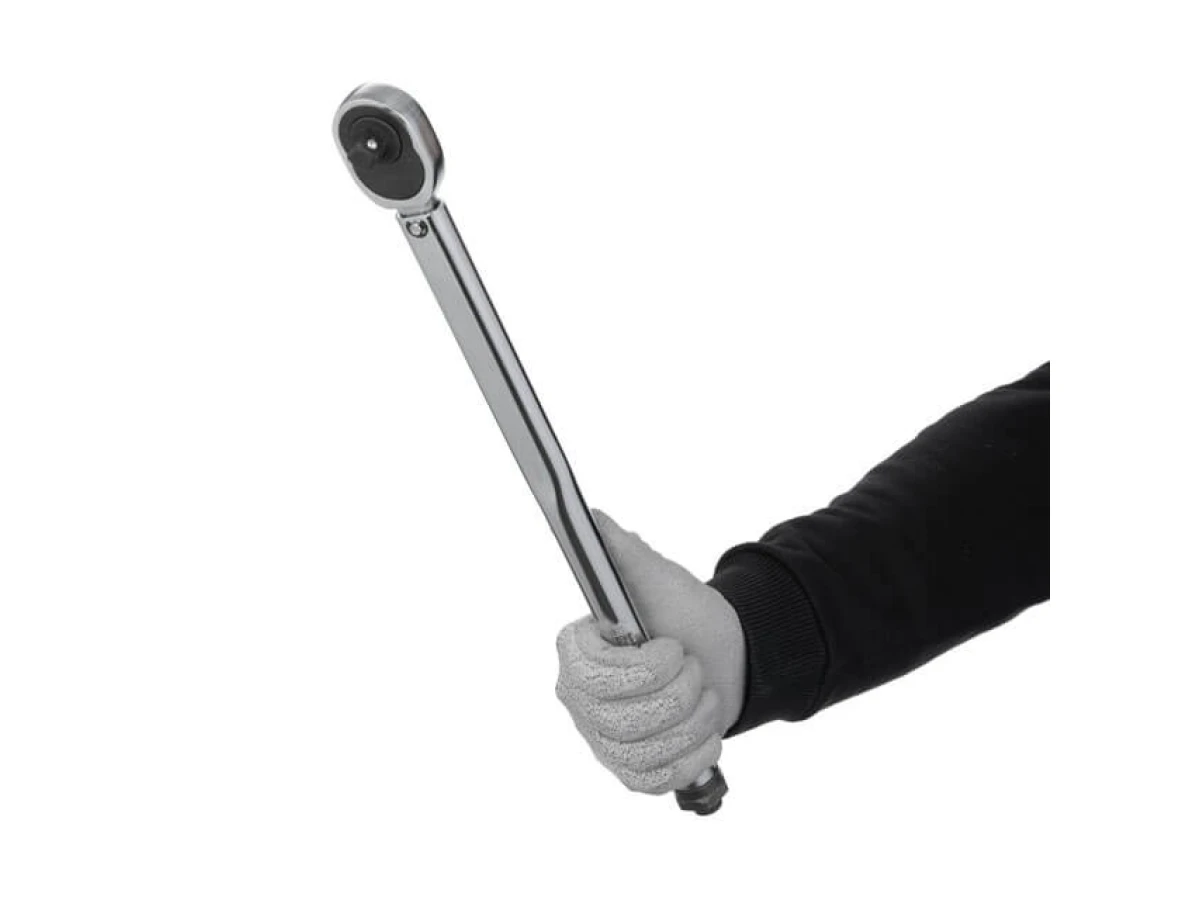 Ключ динамометричний 1/2", 28-210 Нм, перехідник 1/2"*3/8", подовжувач 125 мм * 1/2"  INTERTOOL XT-9007 