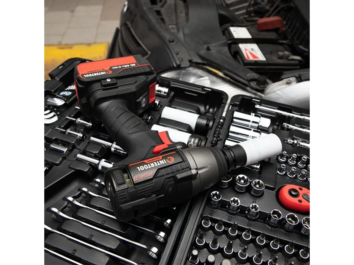 Гайковерт ударний акумуляторний з безщітковим двигуном 20 В, 300 Nm, 0-2500 об/хв., 0-3000 уд./хв., 1/2", без ЗП та АКБ INTERTOOL WT-9364 