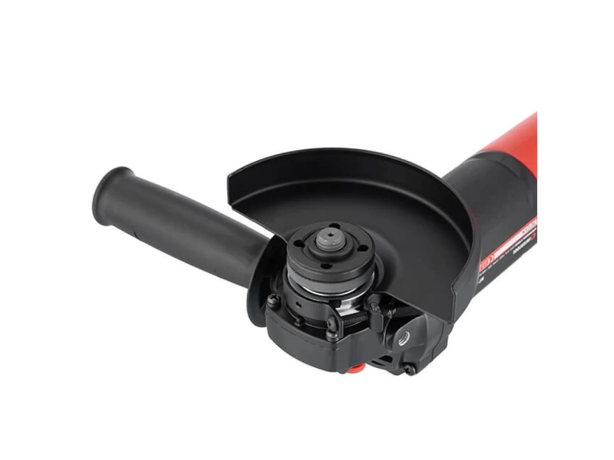 Шлифмашина угловая, 950 Вт, диаметр круга 125 мм, 3000-11000 об/мин, система стабилизации оборотов, плавный пуск INTERTOOL WT-0233 