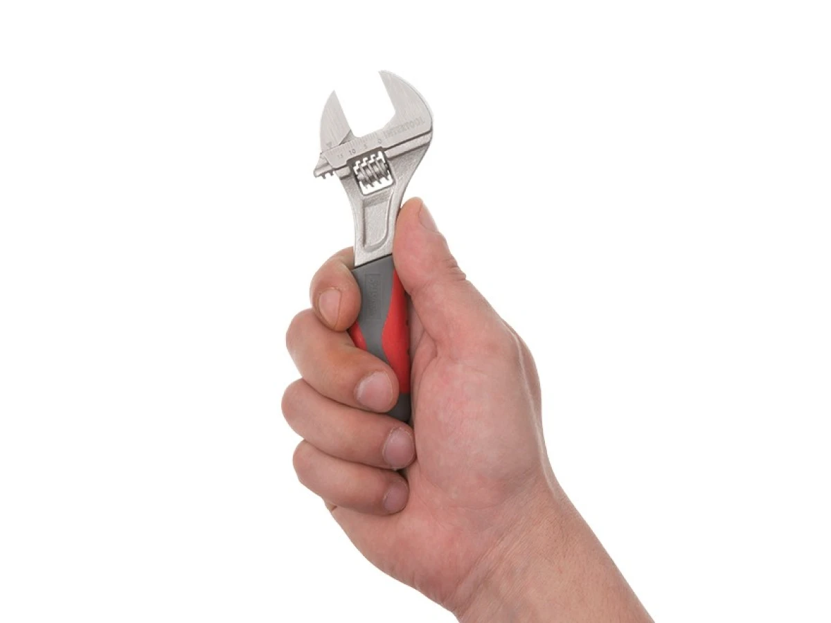 Ключ разводной 150 мм, изолированная рукоятка, никелевое покрытие INTERTOOL XT-0015 