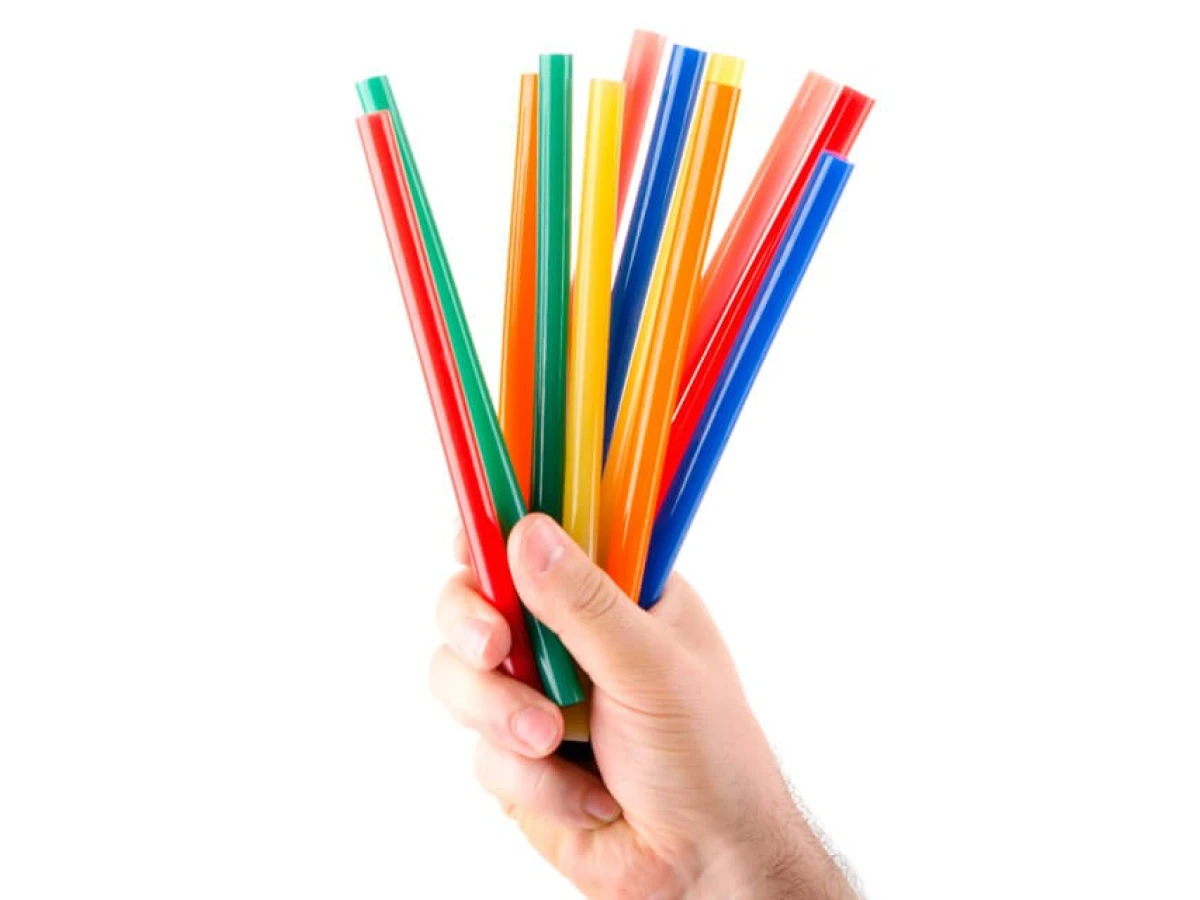 Комплект стрижнів клейових кольорових 11,2 мм * 200 мм, 12 шт INTERTOOL RT-1028 