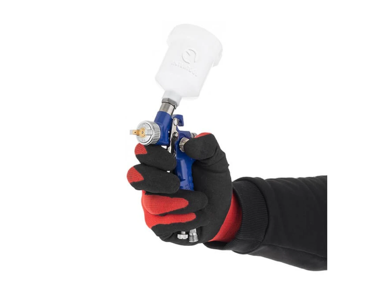 Набір з 3-х фарбопультів HVLP, 0,8 мм, 1,3 мм, 1,7 мм, регулятор тиску, два пластикових та один металевий бачок INTERTOOL PT-1505 