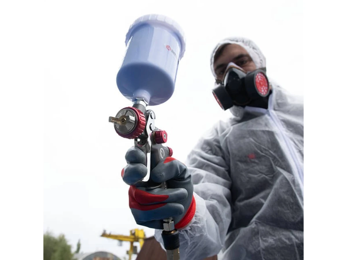 Фарбопульт пневматичний LVLP TEFLON професійний, форсунка 1.4мм, верхній пластиковий бачок 600мл., 1.5бар, STORM INTERTOOL PT-0144 