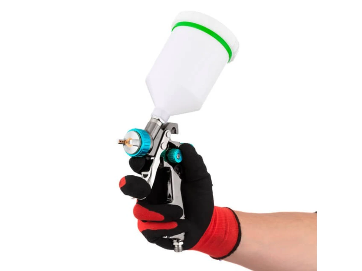 Фарбопульт пневматичний LVLP BLUE професійний, форсунка 1.4мм, верхній пластиковий бачок 600мл., 1.5бар INTERTOOL PT-0134 