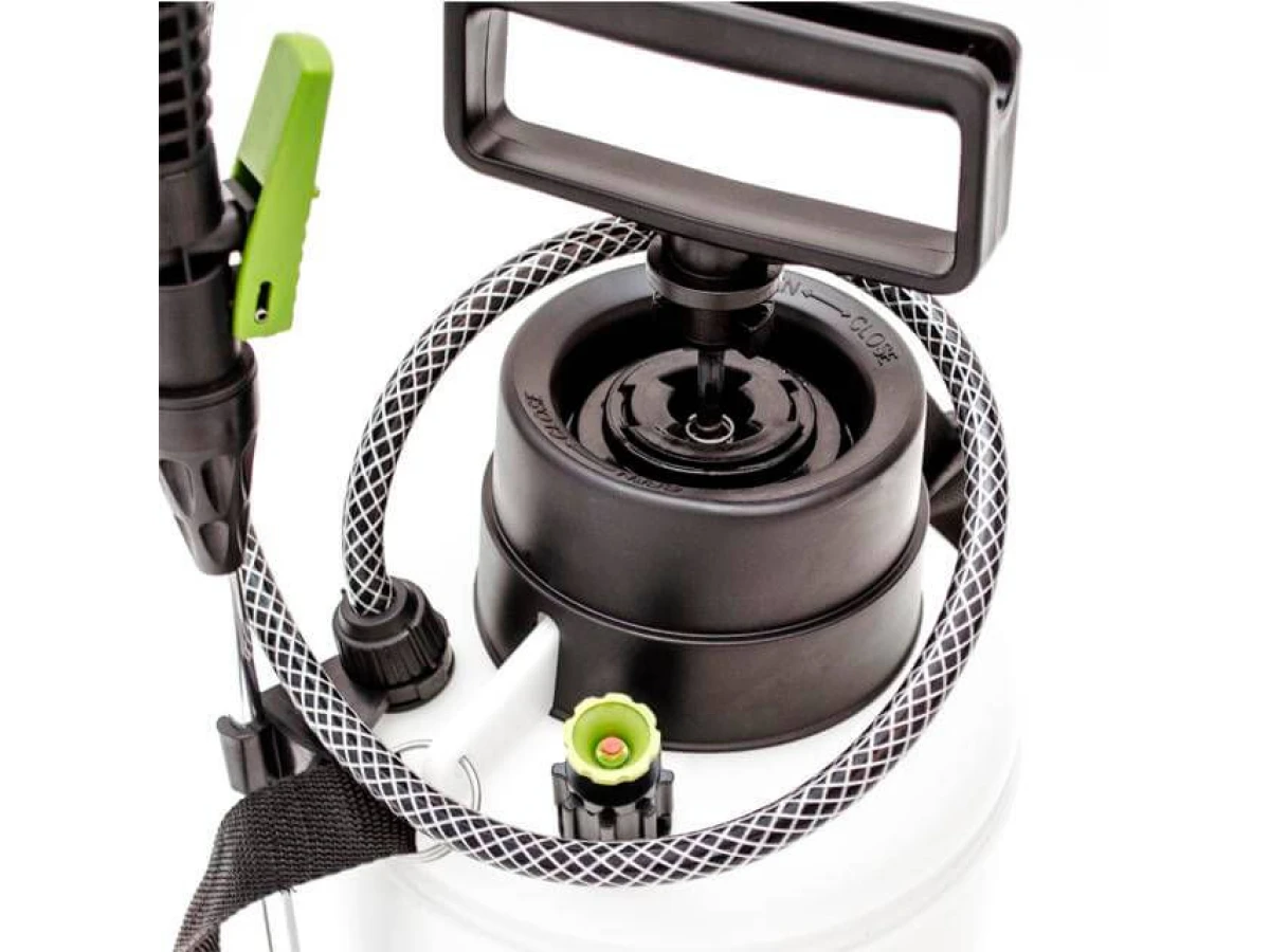 Обприскувач 10 л., 2 сопла (латунь+пластик), насос з нержавіючої сталі INTERTOOL FT-9007 