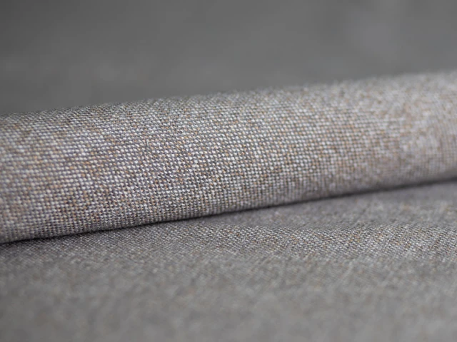 Newton (Н'ютон) 403 Сіро-коричневий 