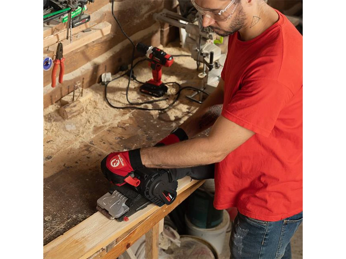 Шлифмашина стрічкова 1010 Вт, 120-380 м/хв. 76*533 мм INTERTOOL WT-0530 