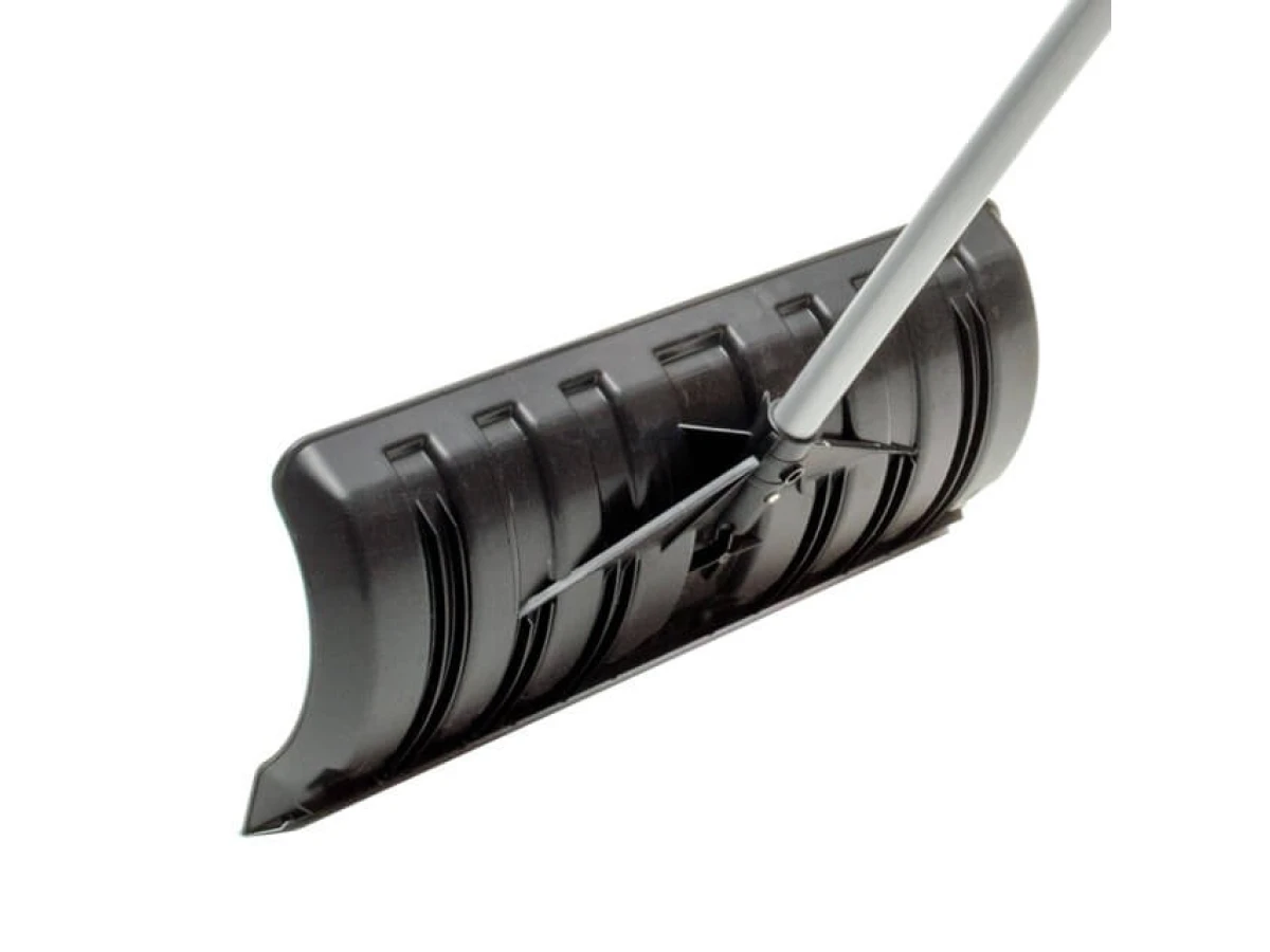 Лопата для прибирання снігу 620 * 280мм з рукояткою 970 мм INTERTOOL FT-2090 