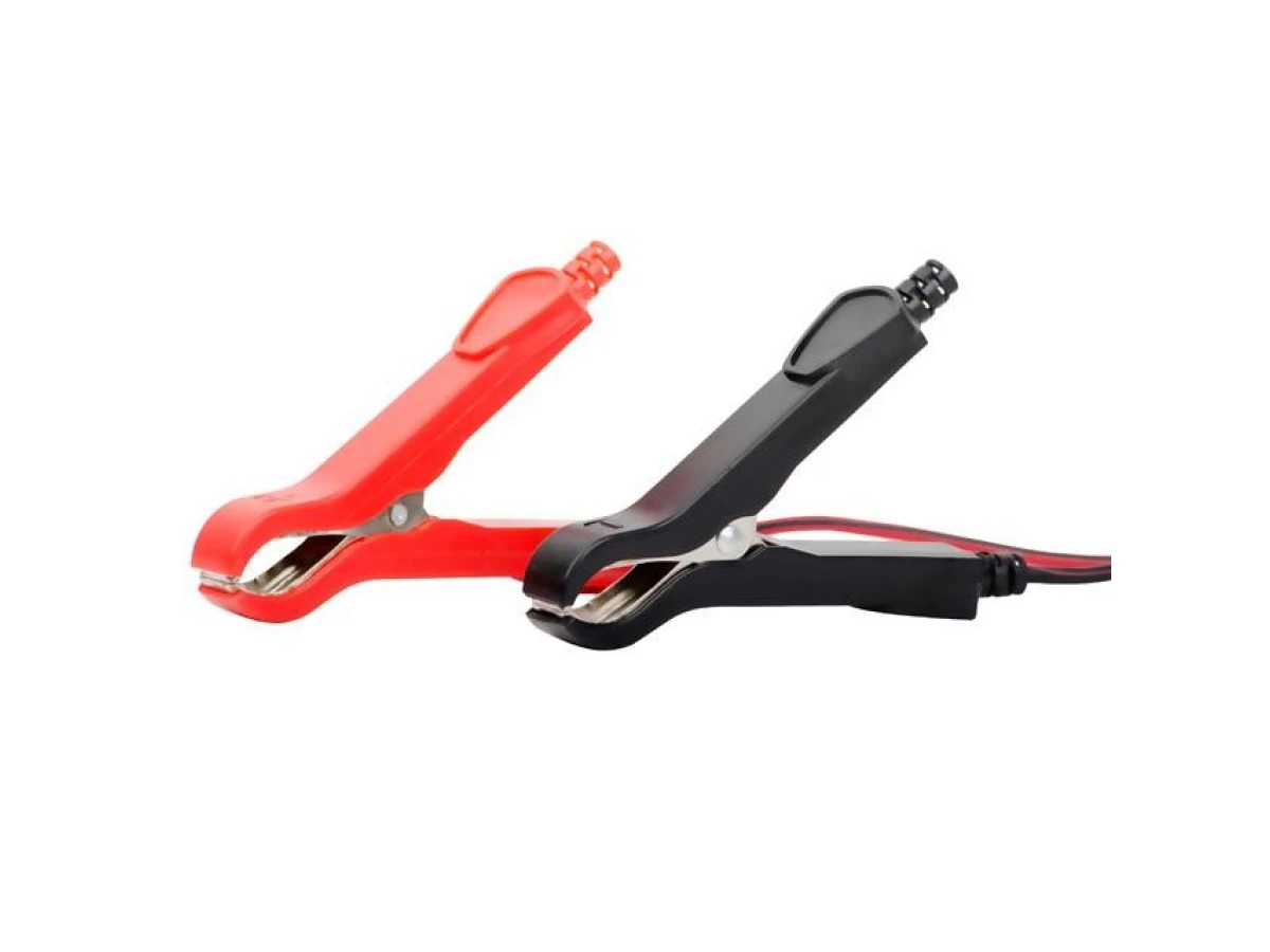 Зарядное устройство 6/12 В, 0.8/3.8 А, 230 В, зимний режим зарядки, дисплей, максимальная емкость заряжаемого аккумулятора 1.2-120 А/ч INTERTOOL AT-3023 