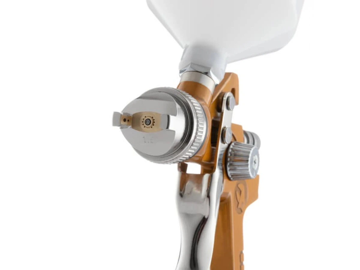 Фарбопульт пневматичний HVLP, форсунка 1.5 мм, верхній пластиковий бачок 600 мл, 3 бар INTERTOOL PT-0110 