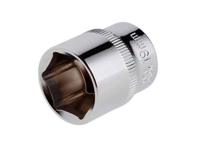 Головка шестигранная 3/8", 19мм, Cr-V. STORM INTERTOOL ET-0419 