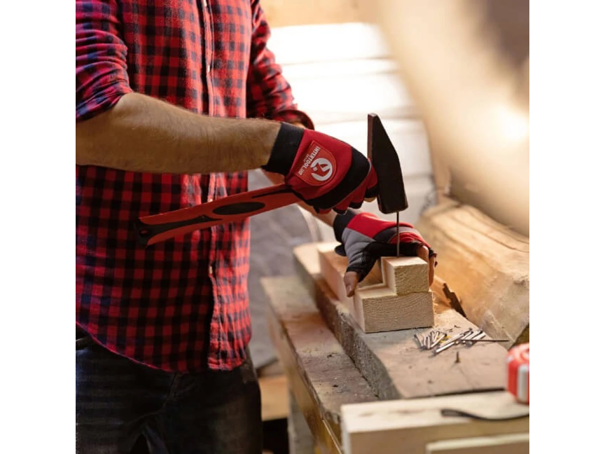 Молоток 800 г.ручка з фібергласу INTERTOOL HT-0208 