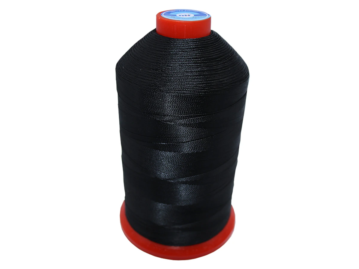 Нитка 40 (4000м) чорна 