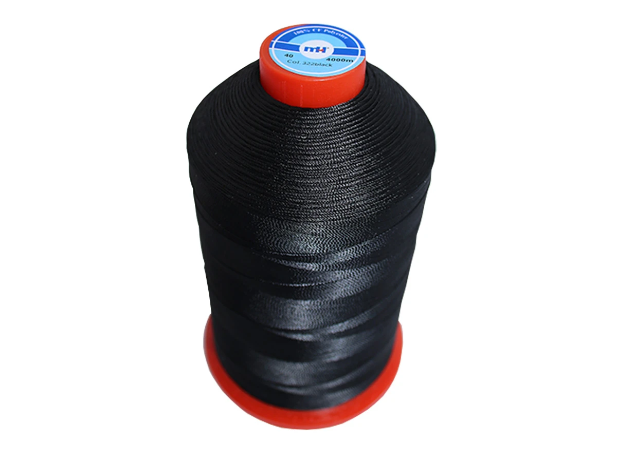 Нитка 40 (4000м) чорна 