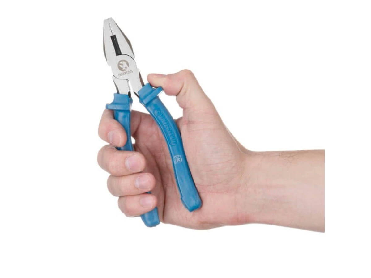 Плоскогубці 180 мм INTERTOOL HT-0102 