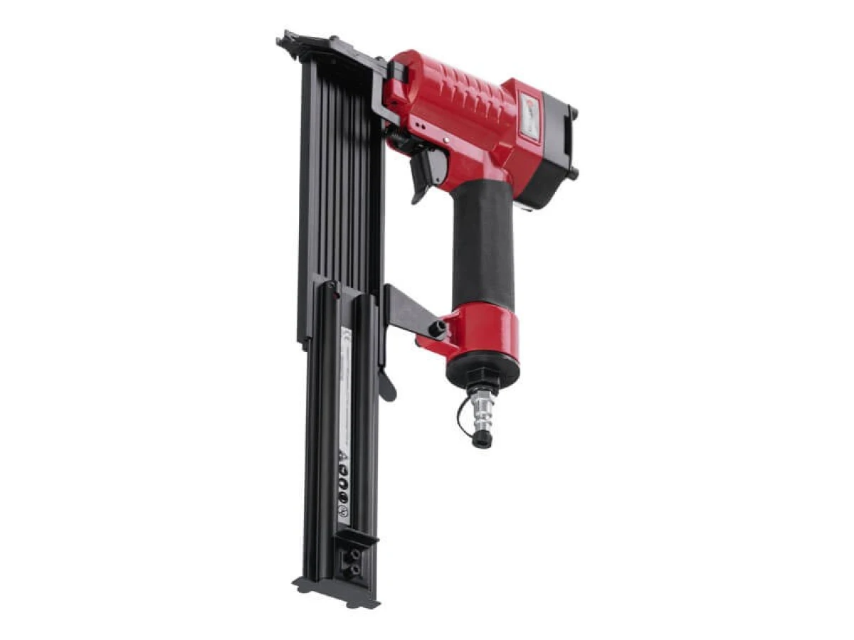 Степлер пневматичний для цвяхів від 15 до 50 мм INTERTOOL PT-1603 